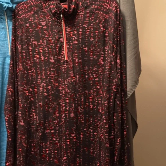 Champion Striped Blue Quarter-Zip Top. Lot of 2 - Picture 3 of 12